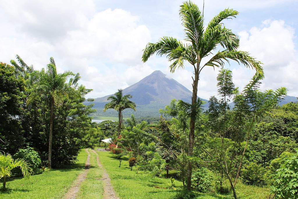 Essence Arenal Spa & Yoga El Castillo Exterior photo