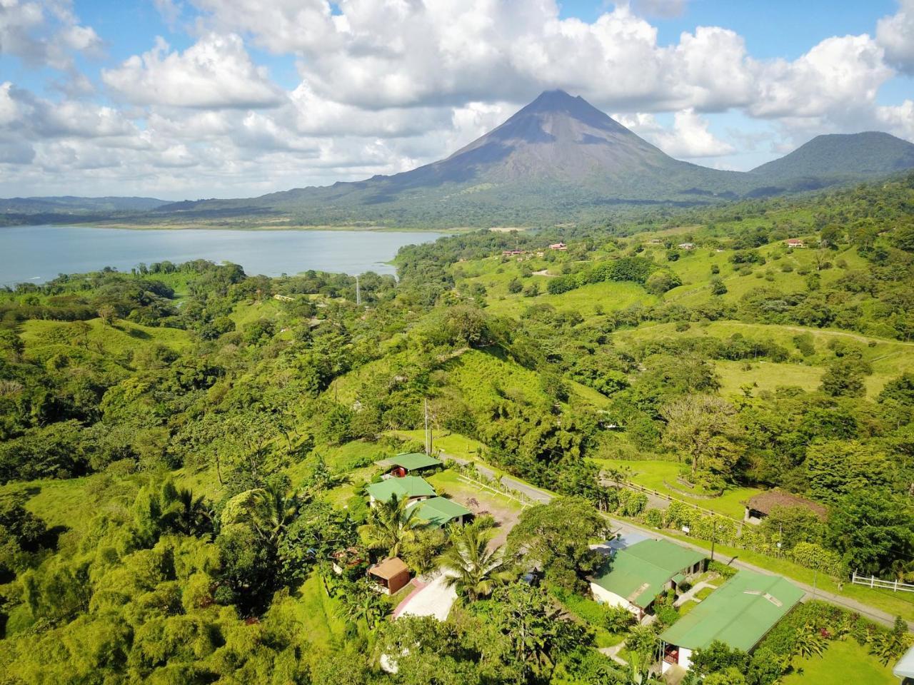 Essence Arenal Spa & Yoga El Castillo Exterior photo